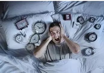 失眠癥吃什么好?治療失眠方法?良好的生活習慣不可少